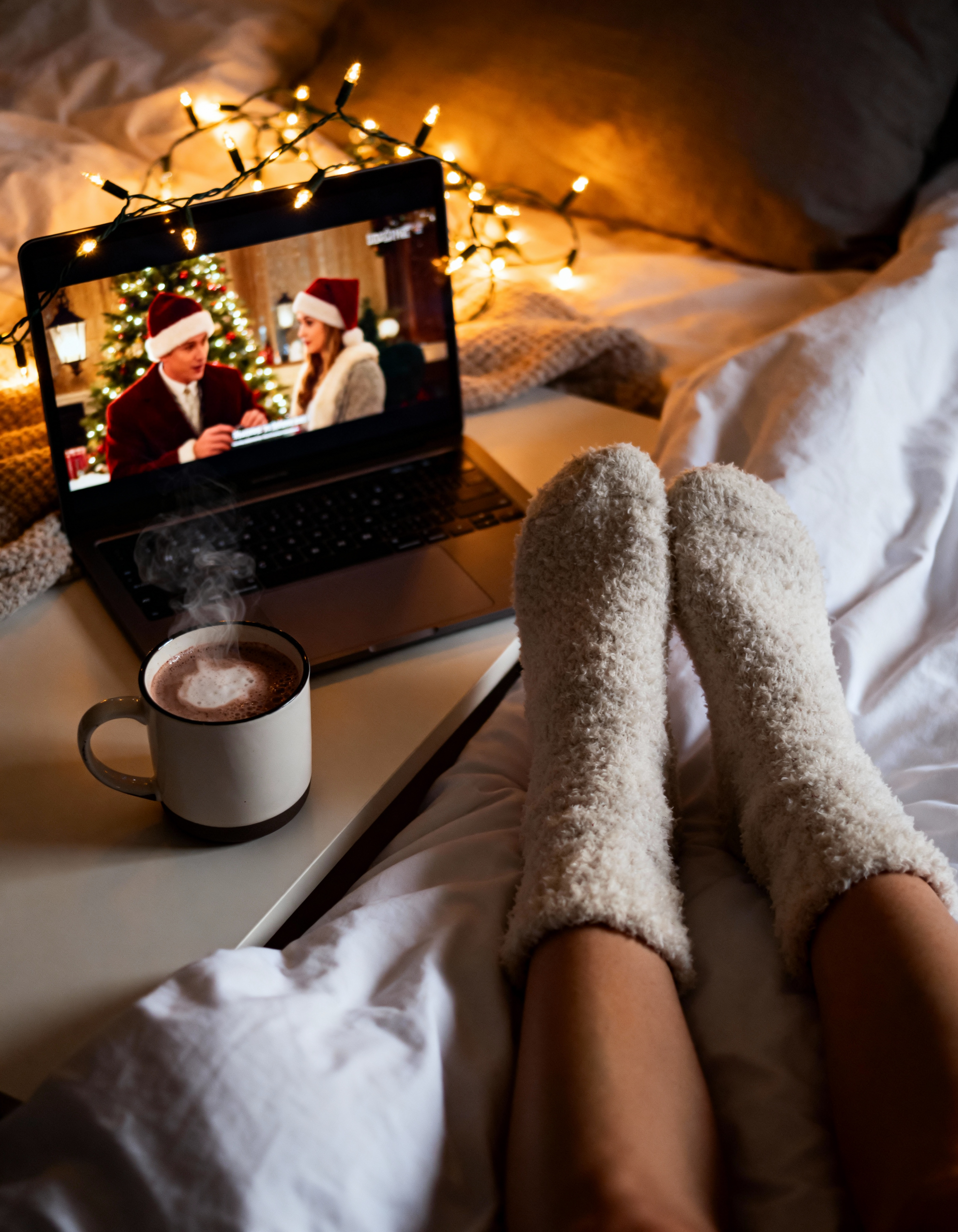 You are currently viewing Cozy Up With Cinema: The Best Movies to Watch During Winter